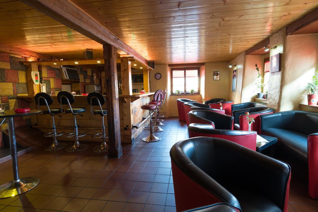 Wellnesshotel & Restaurant Hexenschopf Löffingen Buitenkant foto