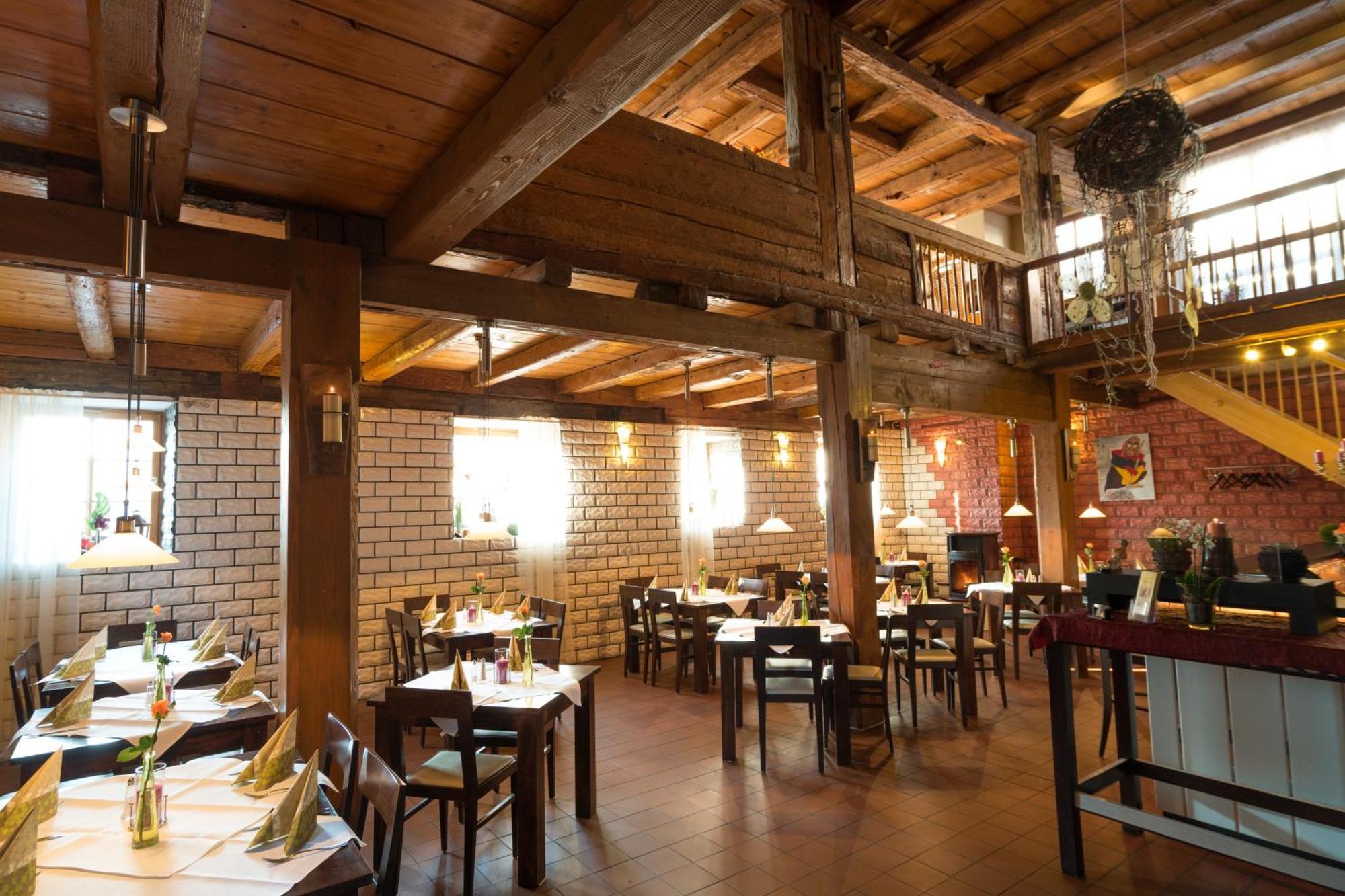 Wellnesshotel & Restaurant Hexenschopf Löffingen Buitenkant foto