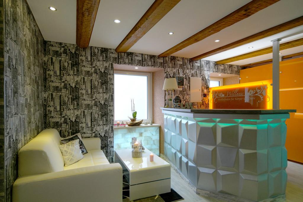 Wellnesshotel & Restaurant Hexenschopf Löffingen Buitenkant foto
